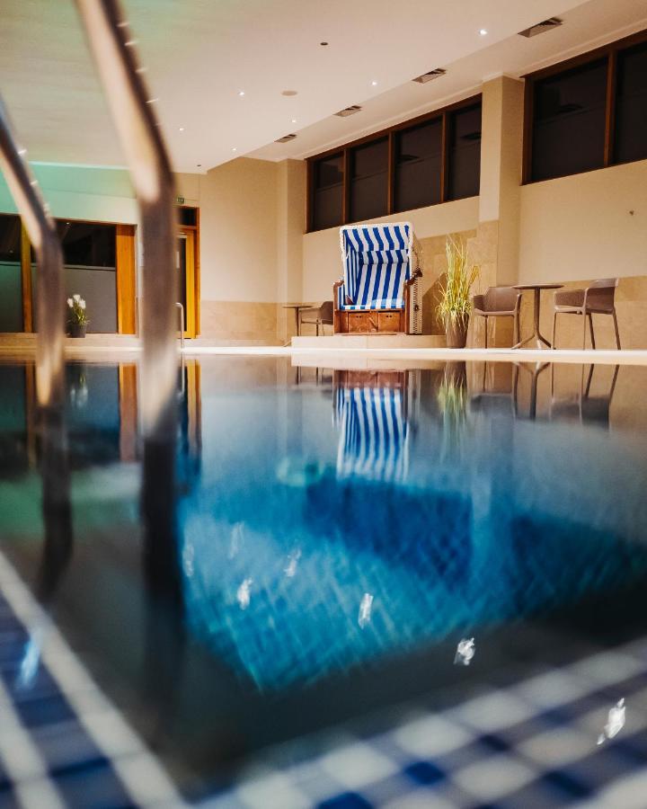 Resort Hotel IV Jahreszeiten Zingst Eksteriør bilde