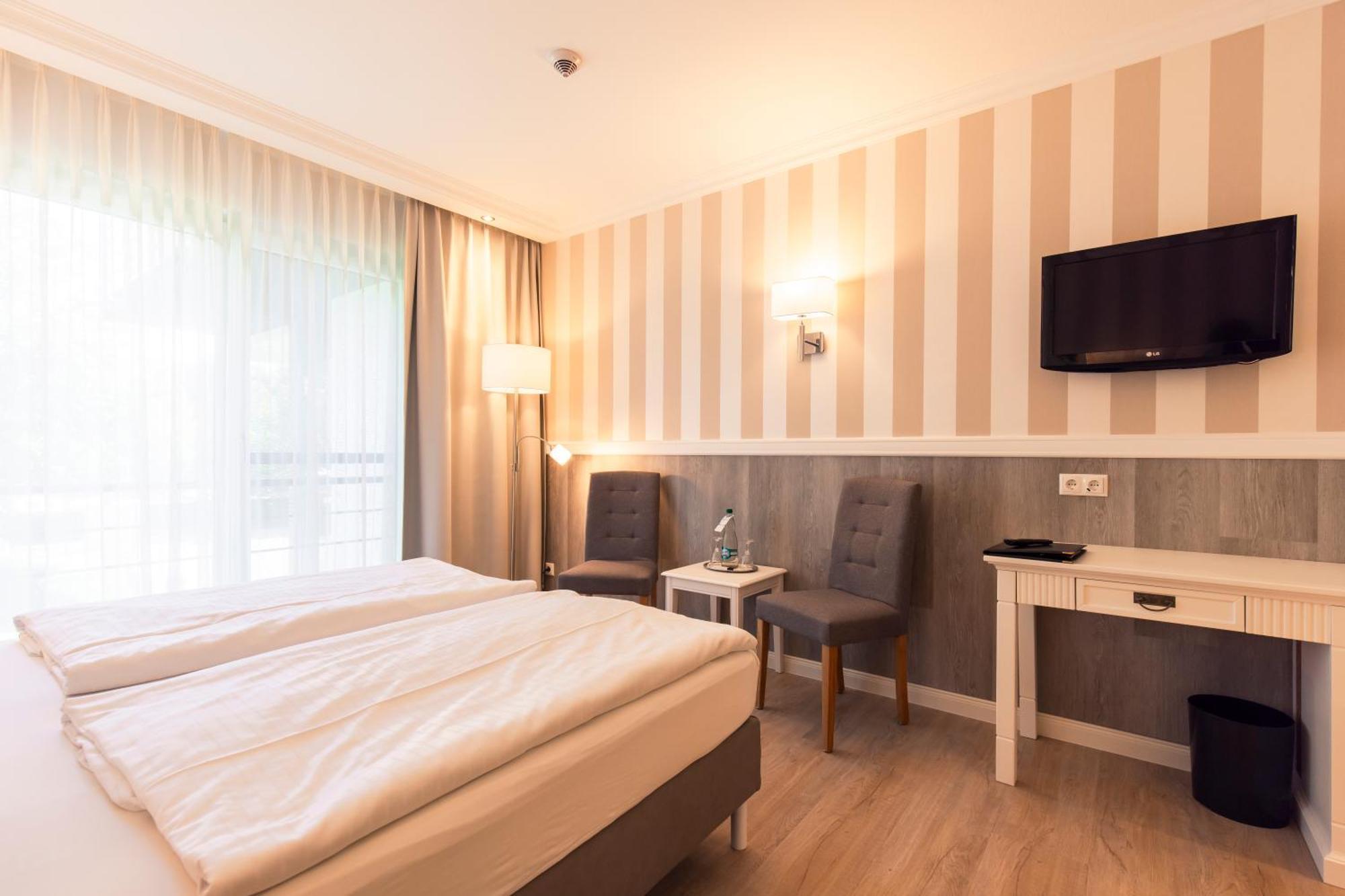 Resort Hotel IV Jahreszeiten Zingst Eksteriør bilde