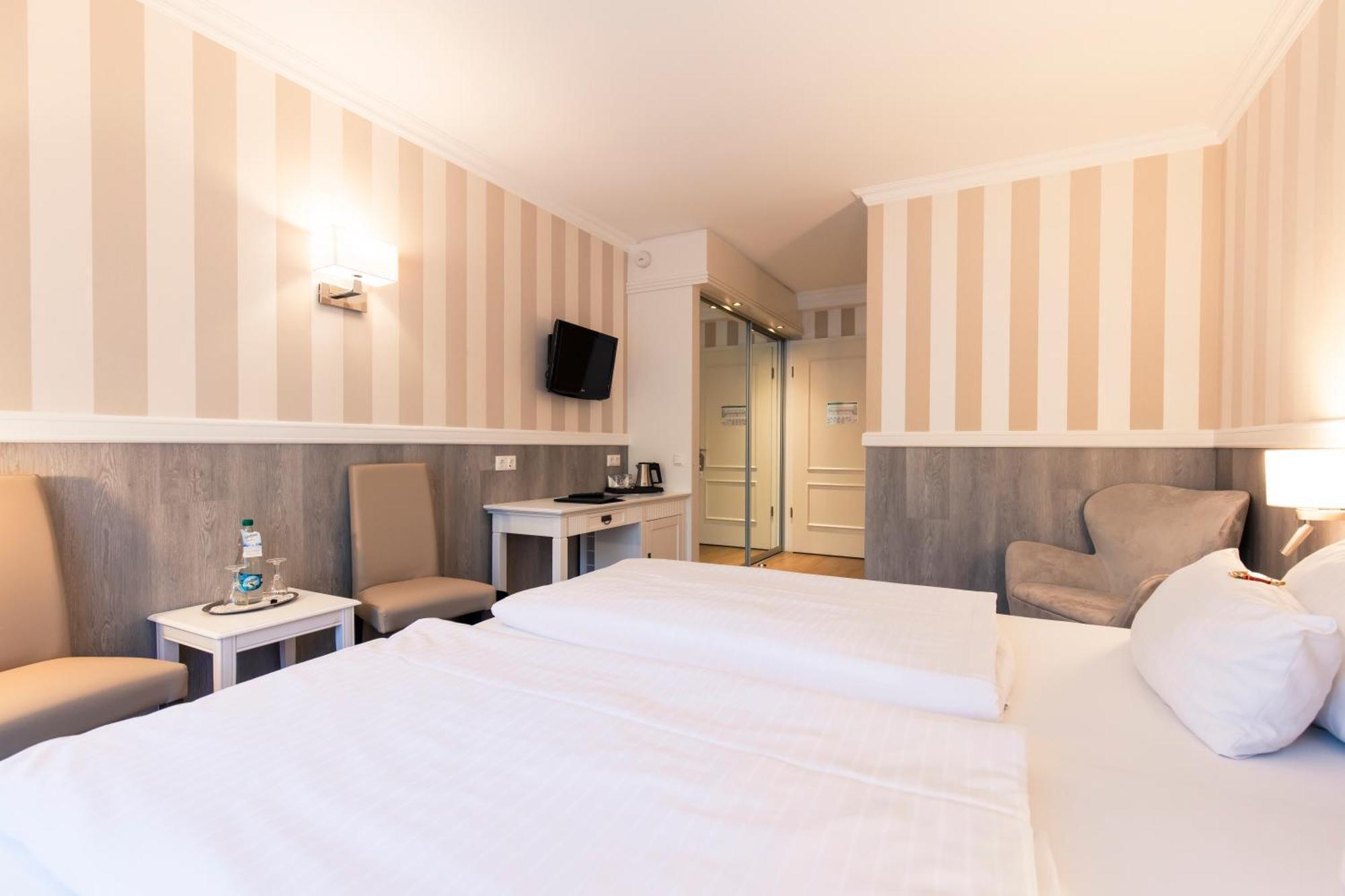 Resort Hotel IV Jahreszeiten Zingst Eksteriør bilde