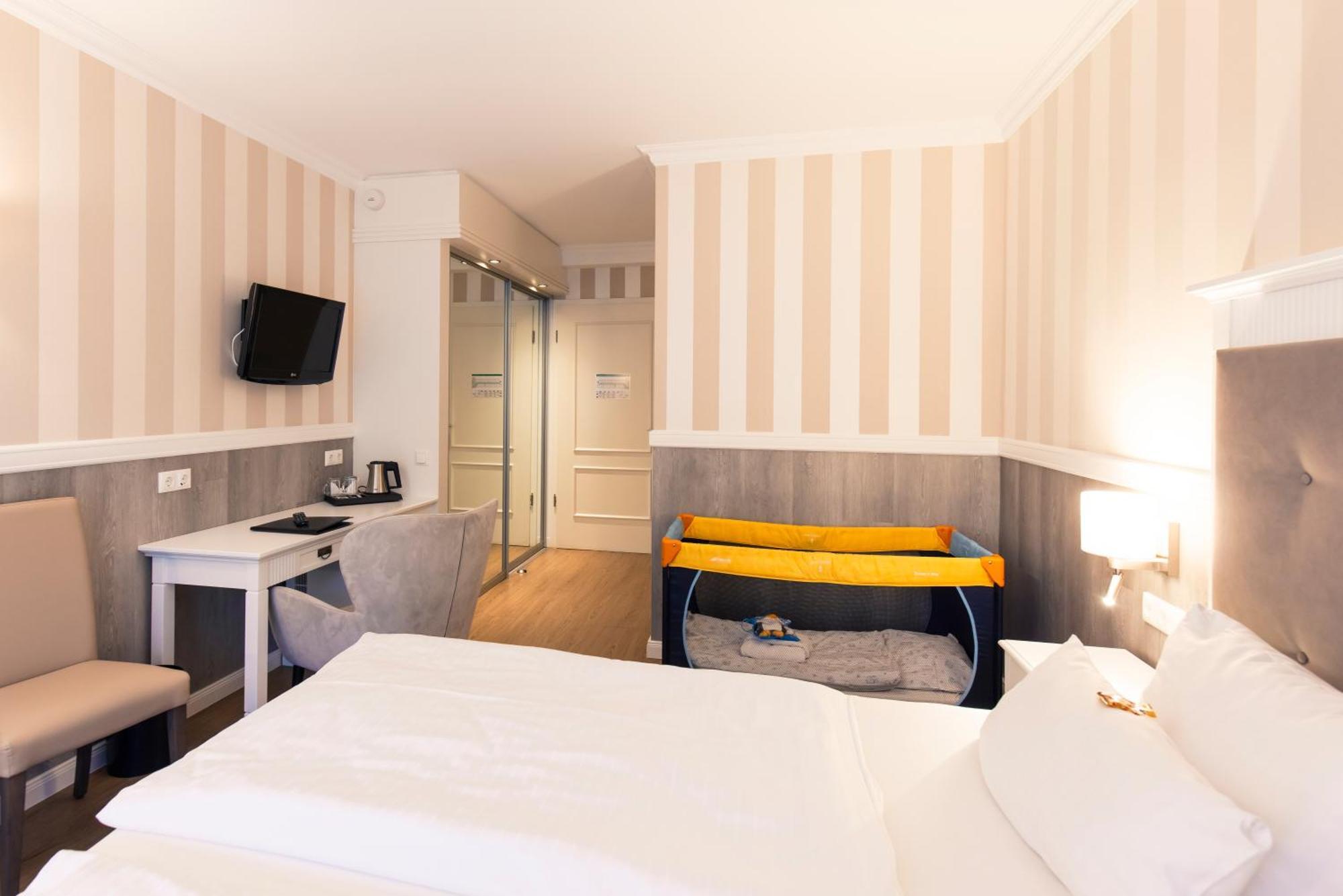 Resort Hotel IV Jahreszeiten Zingst Eksteriør bilde