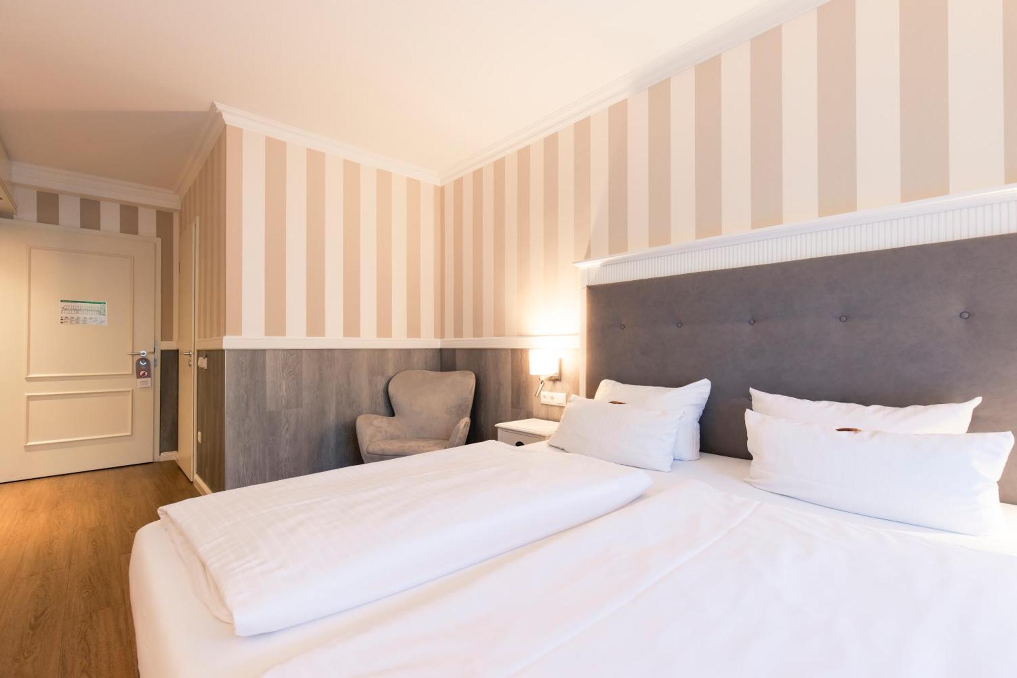 Resort Hotel IV Jahreszeiten Zingst Eksteriør bilde